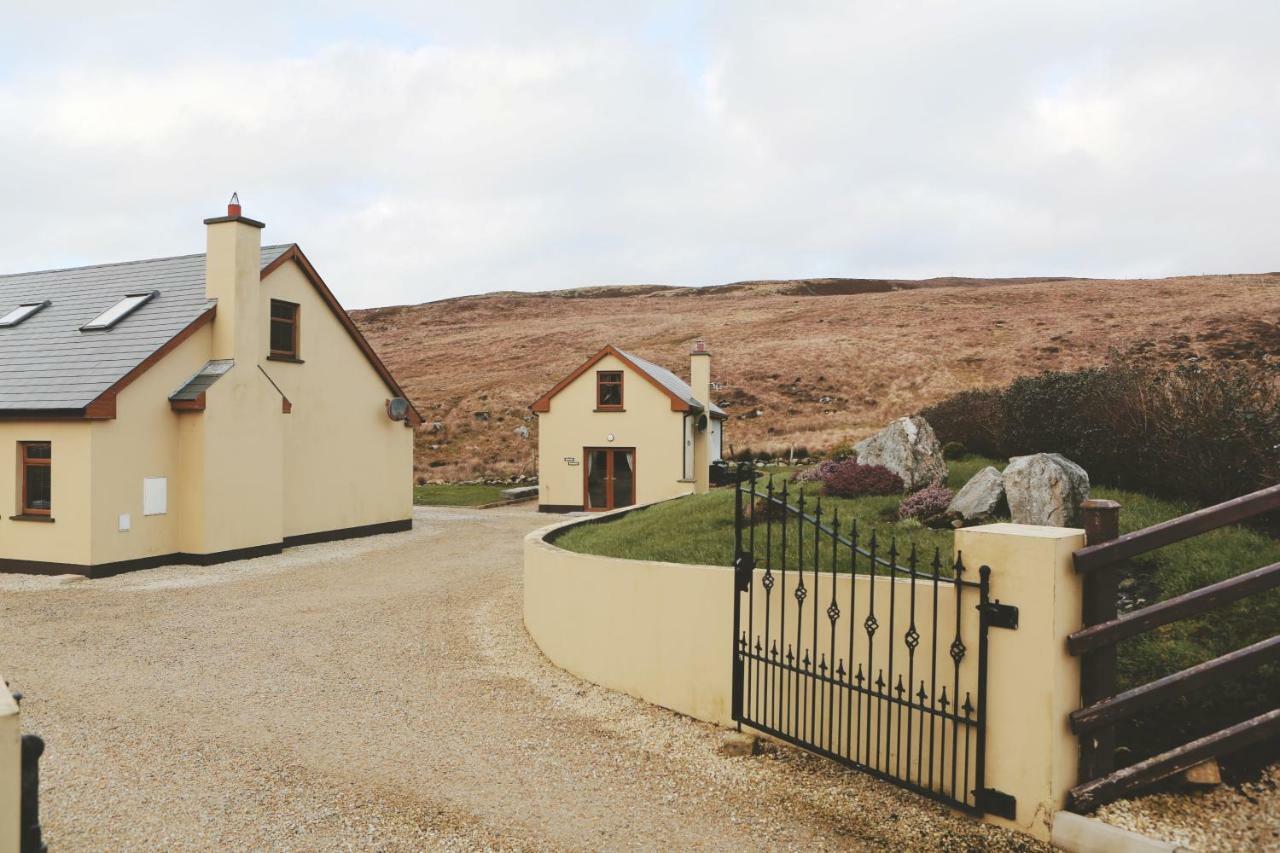 Dolmen Cottage Glencolumbkille Exteriér fotografie